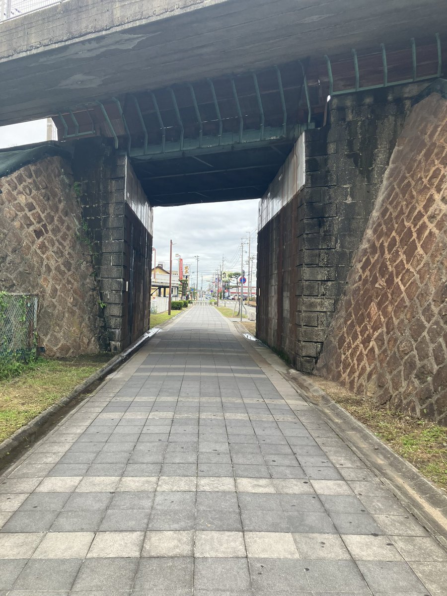 tripper_hyogo's tweet photo. 山陽電車の別府駅
「べっぷ」ではなく「べふ」と呼ぶんやで
#加古川市 https://t.co/hP7VPtKO4z