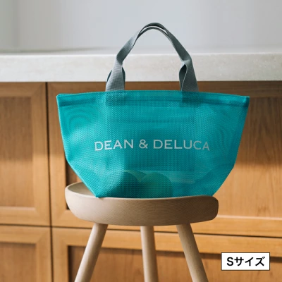 tkg351's tweet photo. DEAN&amp;DELUCA楽天公式
メッシュトートバッグ 2026 再販決定！
▶https://t.co/VM1zAtQLDD【PR】
今年のカラーは ターコイズ S or L サイズ
欲しい人は販売開始前通知設定👍

FEILER フェイラー オールドテディ トート 再販もそろそろ？！できればドラクエコラボ追加販売も！！
ディーンアンドデルーカ https://t.co/V36d6bCAcR