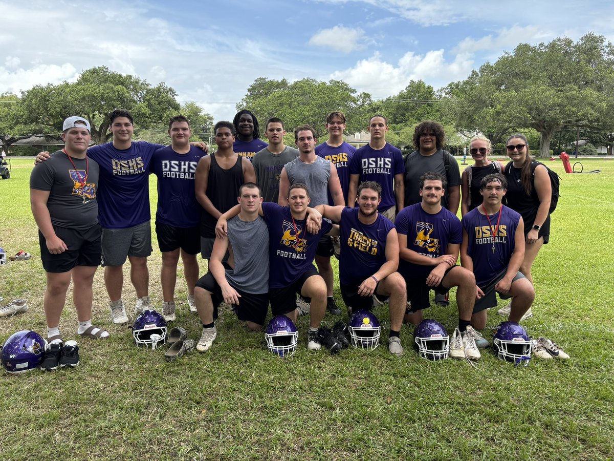 denhamspringsFB's tweet photo. The Jackets have been hard at work down the bayou at Nicholls State where the Louisiana Line Camp is held. Coach Ryan accompanied them and is working the camp along with a who’s who of line coaches from across the country. #W1NasOnE #anythingbutsoft https://t.co/ZfRITQ7Plv
