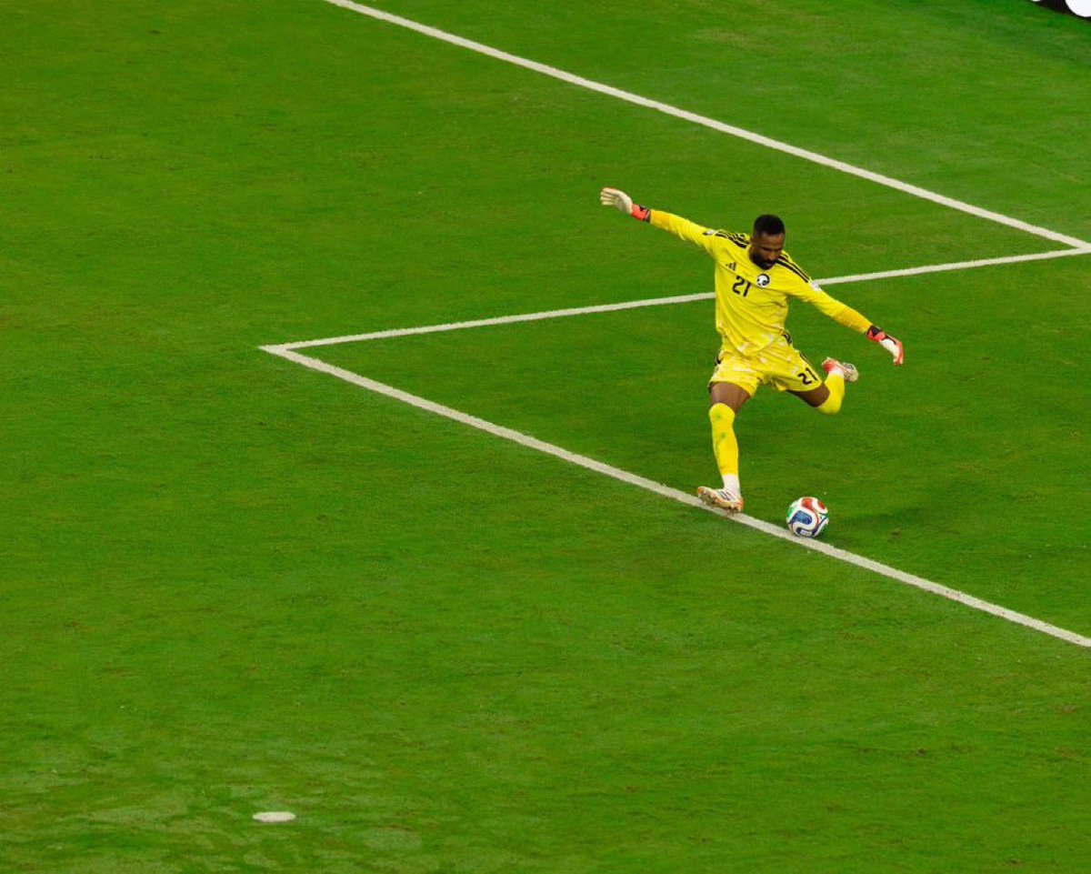 KNFCAFE's tweet photo. العويس 🧤🧤🧤🇸🇦 https://t.co/kXmezoZfCw