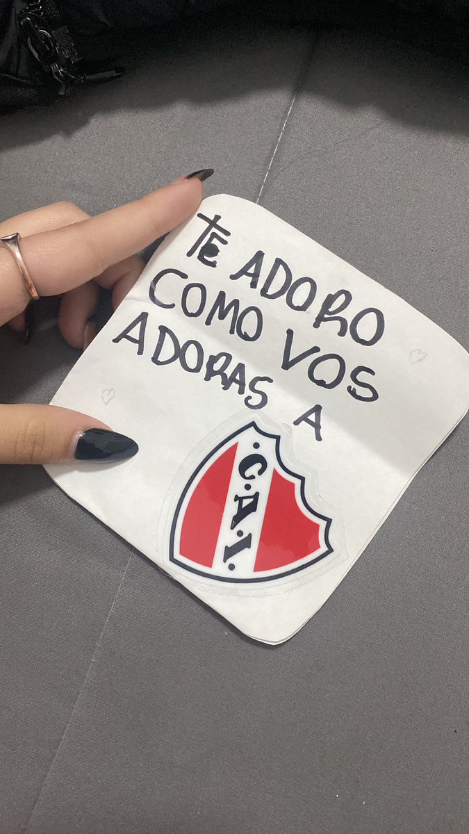 guadaarmandi's tweet photo. uno que me quiere chicooss https://t.co/bb8GMummFX