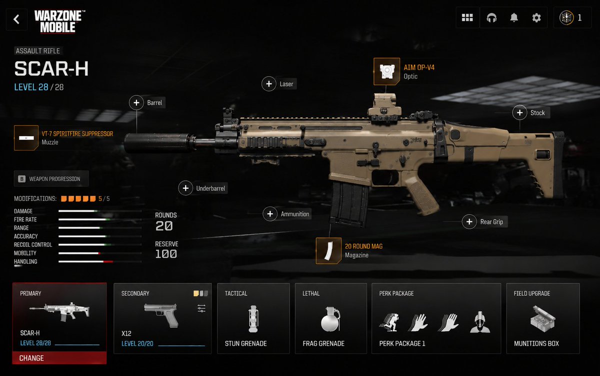 like52152's tweet photo. This is what we want, the real call of duty mobile，Instead of that pirated game from Tencent, warzone mobile needs to be relaunched https://t.co/Z9AWtCJKIc