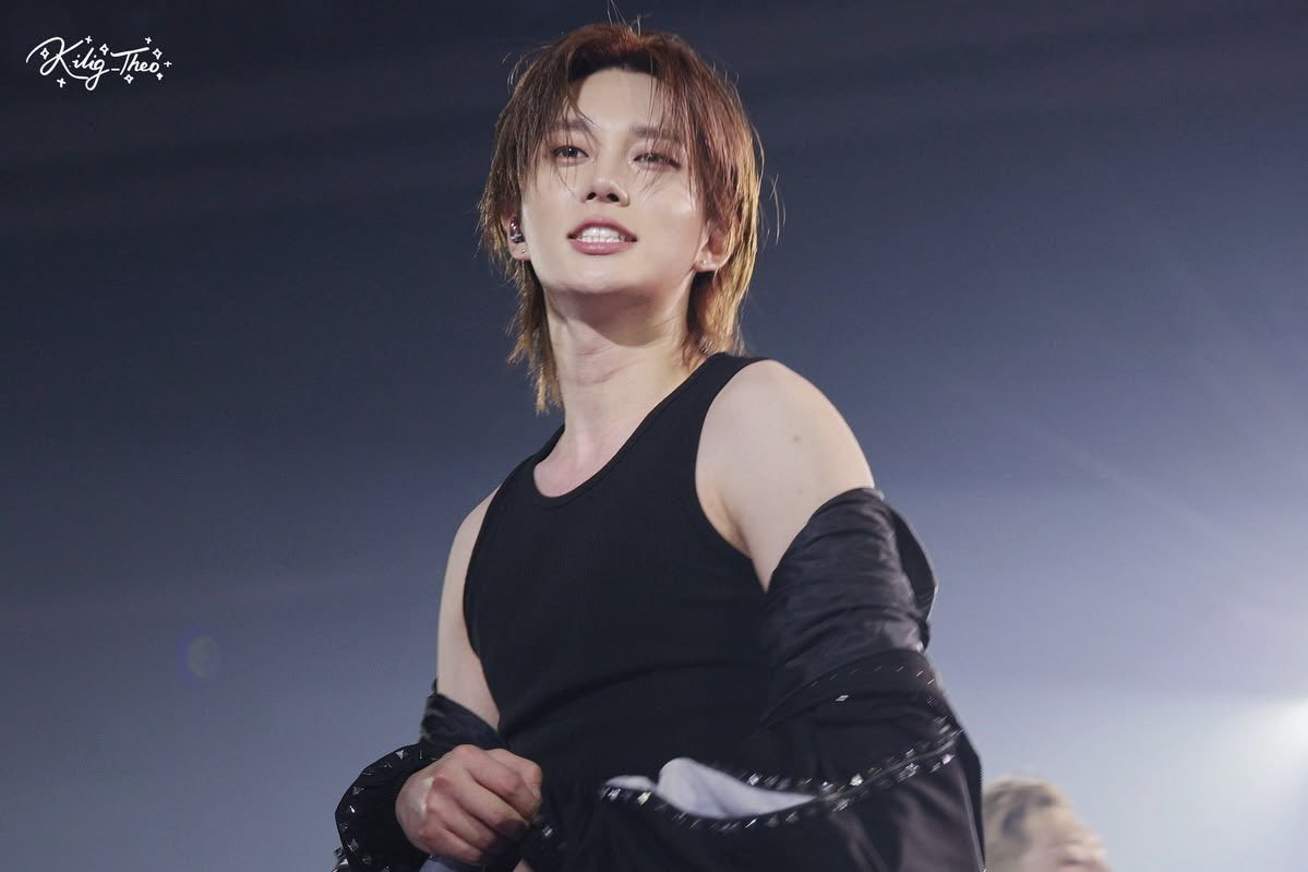 wenojinnie's tweet photo. save me lady theo save me https://t.co/i48qU9rBFD