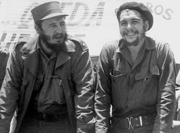 JHGcasanova's tweet photo. #FidelCastro: “Si quisiera buscar una palabra que fuese sinónimo de austeridad, integridad, espíritu de sacrificio y ética, esa palabra sería Che”. #LatirAvileño #SinPerderUnDía #LatiendoConFidel @AlfreMene37409 @DiazCanelB @DrRobertoMOjeda @PartidoPCC https://t.co/SrzTvS3hTB