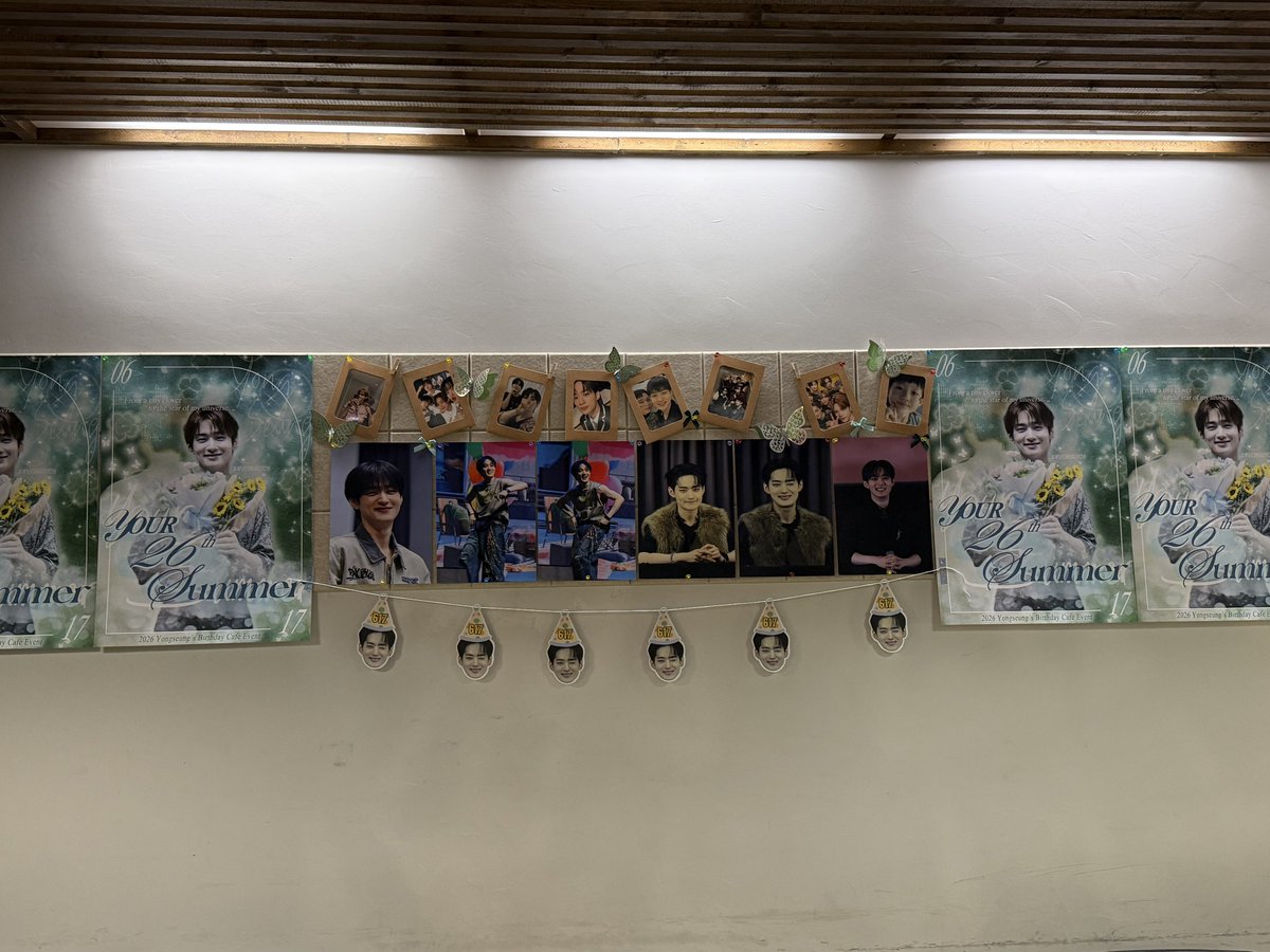 _glassmin's tweet photo. @my_yong_yong 카페 오늘부터 이틀동안 진행합니다!
12-2시 최대한 피해서 베러들 많이많이 와주세요💖 https://t.co/nS0NXLVhMC