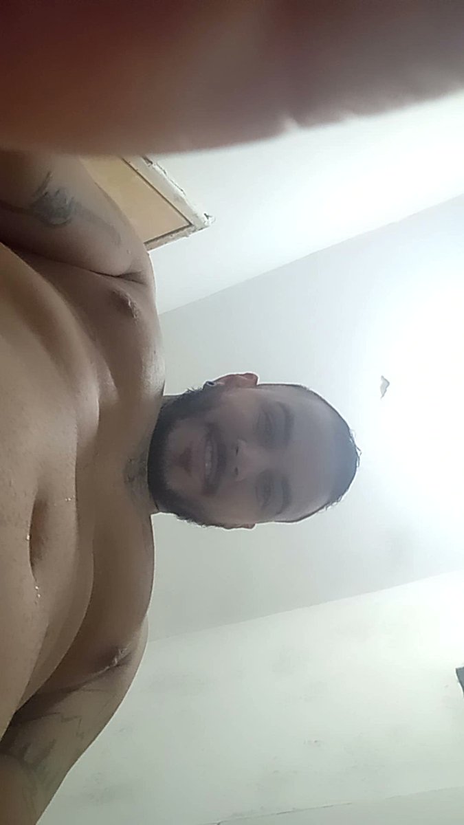 Ednhenrick7's tweet photo. aproveita que essa é a visão #chudai #wataa

https://t.co/nMKu9y9Fot https://t.co/bBlaKPH3RZ