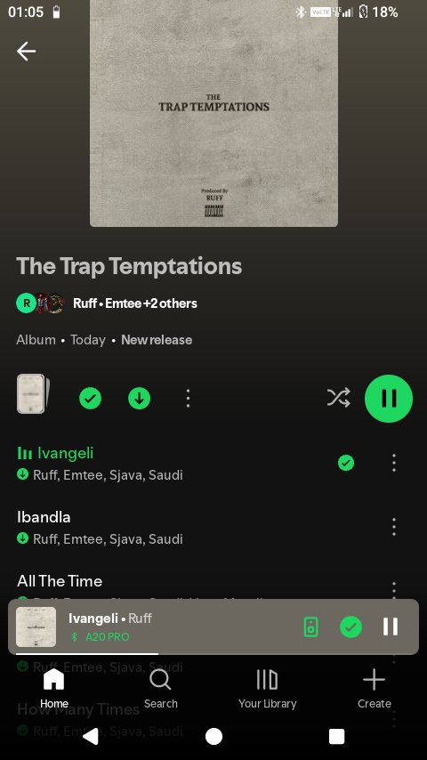 Ta_Lungelo's tweet photo. @emteerecords Is This Album Laced With Ntashi???? 😭😭😭🔥🔥🔥🤞🏾 https://t.co/2B68QZcB40