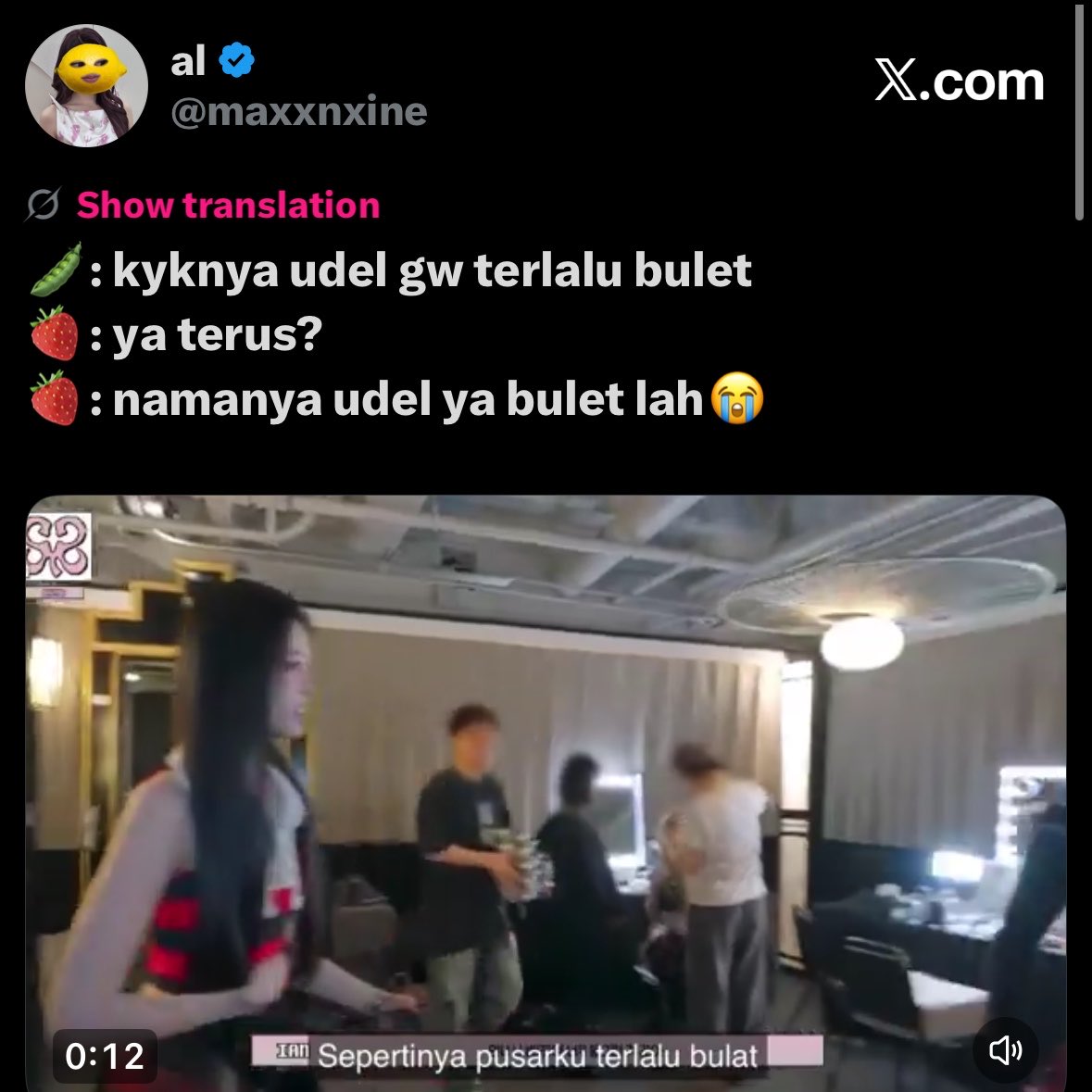 maxxnxine's tweet photo. @juunsupremacy GROK EMG NGACO ANJJJ, tau ga org org luar pada shock pas ngetranslate ini sampe aku klarif di komen😭 https://t.co/7dE3CrrJor