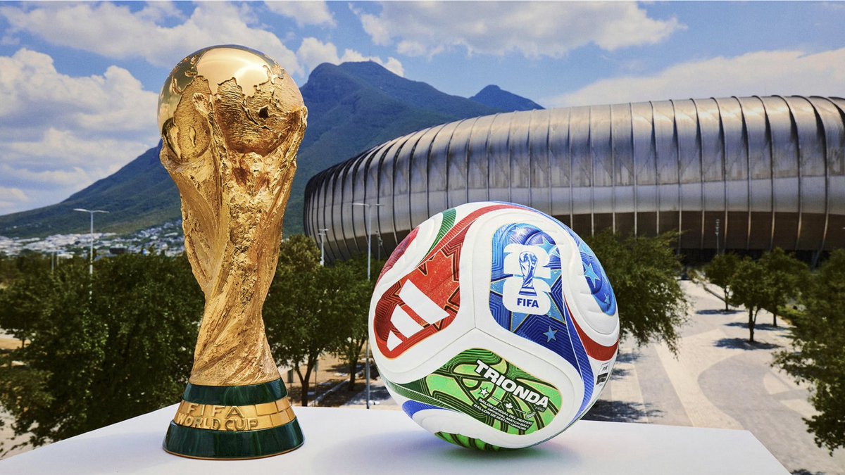 MartinFitz23506's tweet photo. MUNDIAL 2026⚽️🌎: Los uruguayos pagamos 4.144.000 USD por la TRANSMISIÓN de 32 partidos y la Ceremonia del Sorteo del MUNDIAL de Fútbol de 2026.

➡️Esto se suma a lo ya reportado. Recuerden que nuestros políticos dijeron que era GRATIS. https://t.co/dJxBpRniGM