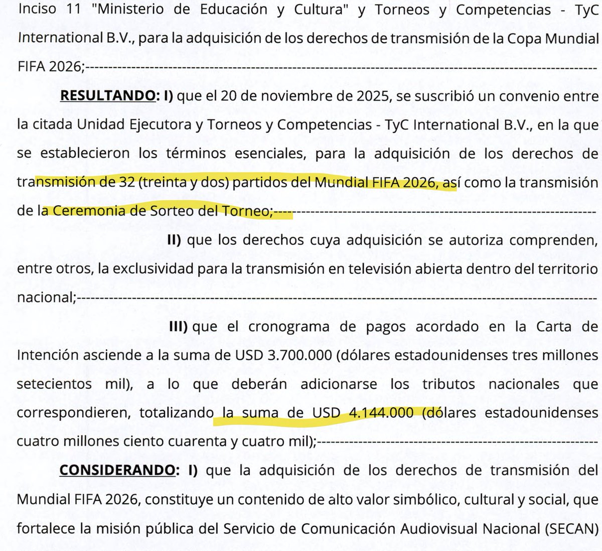 MartinFitz23506's tweet photo. MUNDIAL 2026⚽️🌎: Los uruguayos pagamos 4.144.000 USD por la TRANSMISIÓN de 32 partidos y la Ceremonia del Sorteo del MUNDIAL de Fútbol de 2026.

➡️Esto se suma a lo ya reportado. Recuerden que nuestros políticos dijeron que era GRATIS. https://t.co/dJxBpRniGM