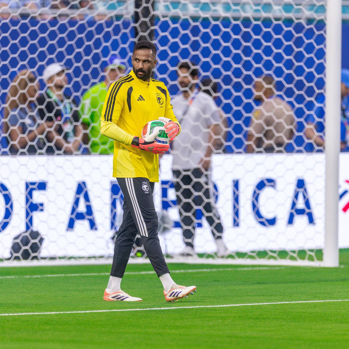 BAlhewery's tweet photo. للتاريخ والله مستوي عظيم والله 
#العويس  #كاس_العالم_٢٠٢٦ https://t.co/KRc31XnSSE