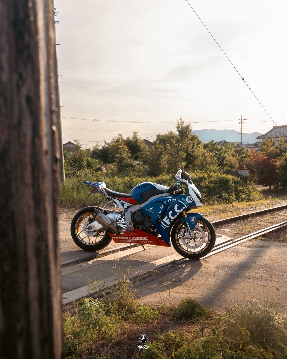 cbr1000rr_jiroo's tweet photo. 綺麗すぎて息できへん
📸 @KINGZ__________ https://t.co/nMHLe5yY8X