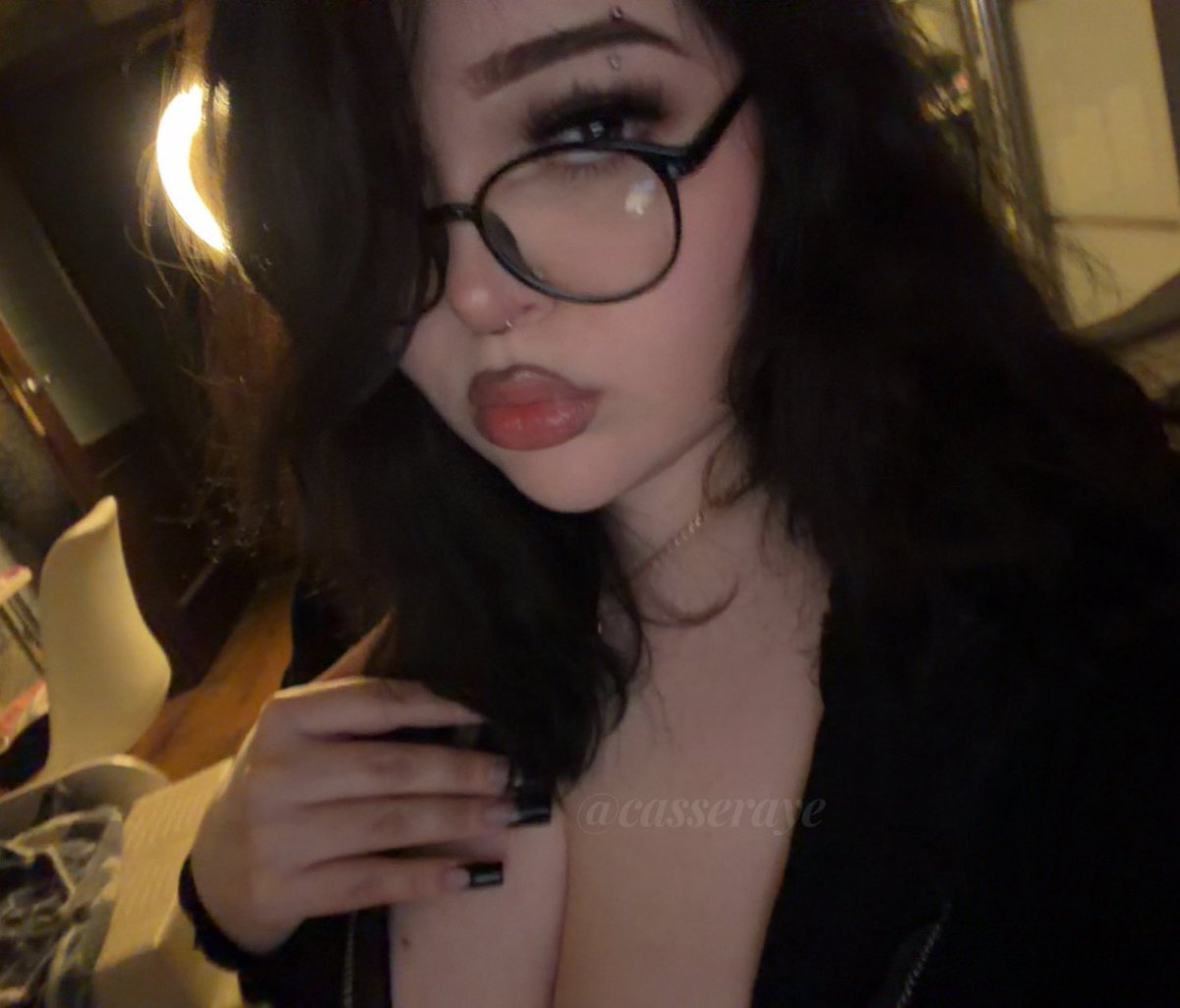 casseraye's tweet photo. just want a good boy </3 https://t.co/8AQs24yupN