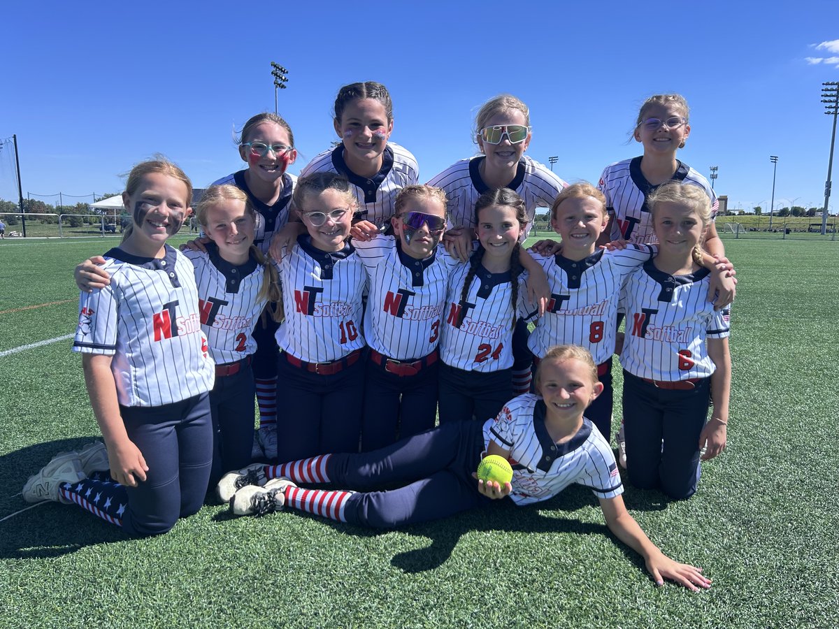NTSoftball2's tweet photo. Tractorhouse NT Nauenburg 9U competed at the USSSA class C State Tourney in La Vista this weekend! The girls finished with a 2-3-1 record and earned the opportunity to play for 5th place.
A special shoutout to Ali Henn for blasting a home run! 
Keep working hard and having fun! https://t.co/ycWrbisgmQ