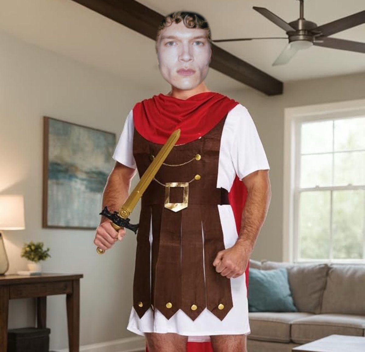 HUDCONH0LIC's tweet photo. can you imagine if connor ends up dressed as a ugly ass gladiator while we were expecting a super sexy costume? cause like https://t.co/Y3EhiIoeH6