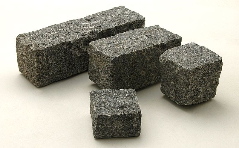 tilelife's tweet photo. お庭の雰囲気を変える天然石が大量入荷🌿

今週は【ガーデニング石材】を一挙ご紹介！
敷くだけで映える砂利やピンコロ石など、ご自宅のDIYからプロの外構設計まで幅広く活躍します✨
お探しの石材がきっと見つかります✅👇
https://t.co/TLDZtL9c69
#外構 #DIY https://t.co/aUPoT6mrsN