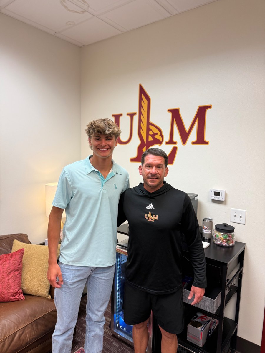 wardhix1's tweet photo. After a great visit with Coach @bryantvincent44, I'm beyond grateful to say I've earned my first scholarship offer from @ULM_FB! Thank you to my coaches, my family, and everyone who's poured into me. This is just the beginning. 🙏 #GoWarhawks #AGTG @Bayside_Admiral @barrett_trotter @QBCountry @ScoutFball @CoachElston9 @QBC_Mobile @GCoastAthletics, @CoachTalto2, @CoachHillULM 
6'4" 185 WR/ATH '28
🎥 https://t.co/a7TsI6ECaR
