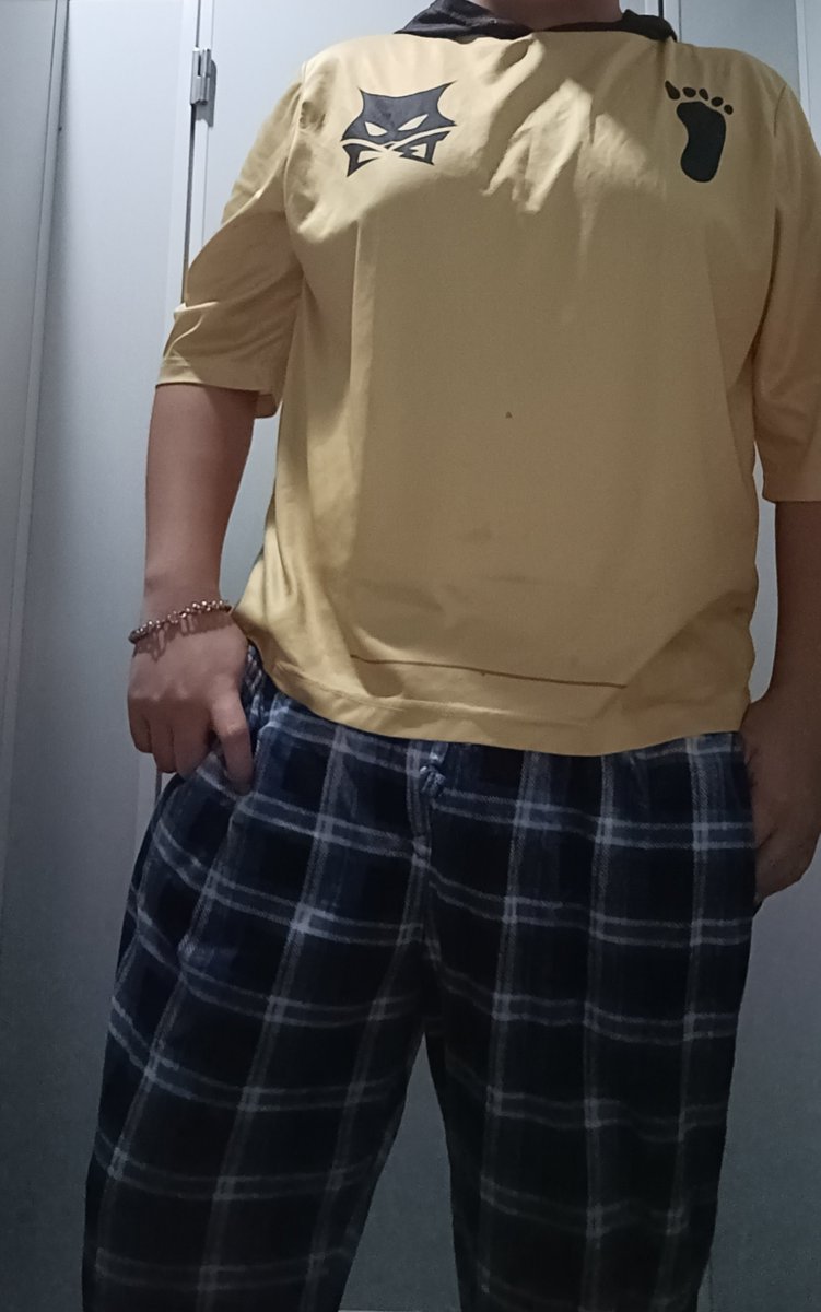 ExhibishPost's tweet photo. Little sick boy pajamas https://t.co/HeEr8enqQd