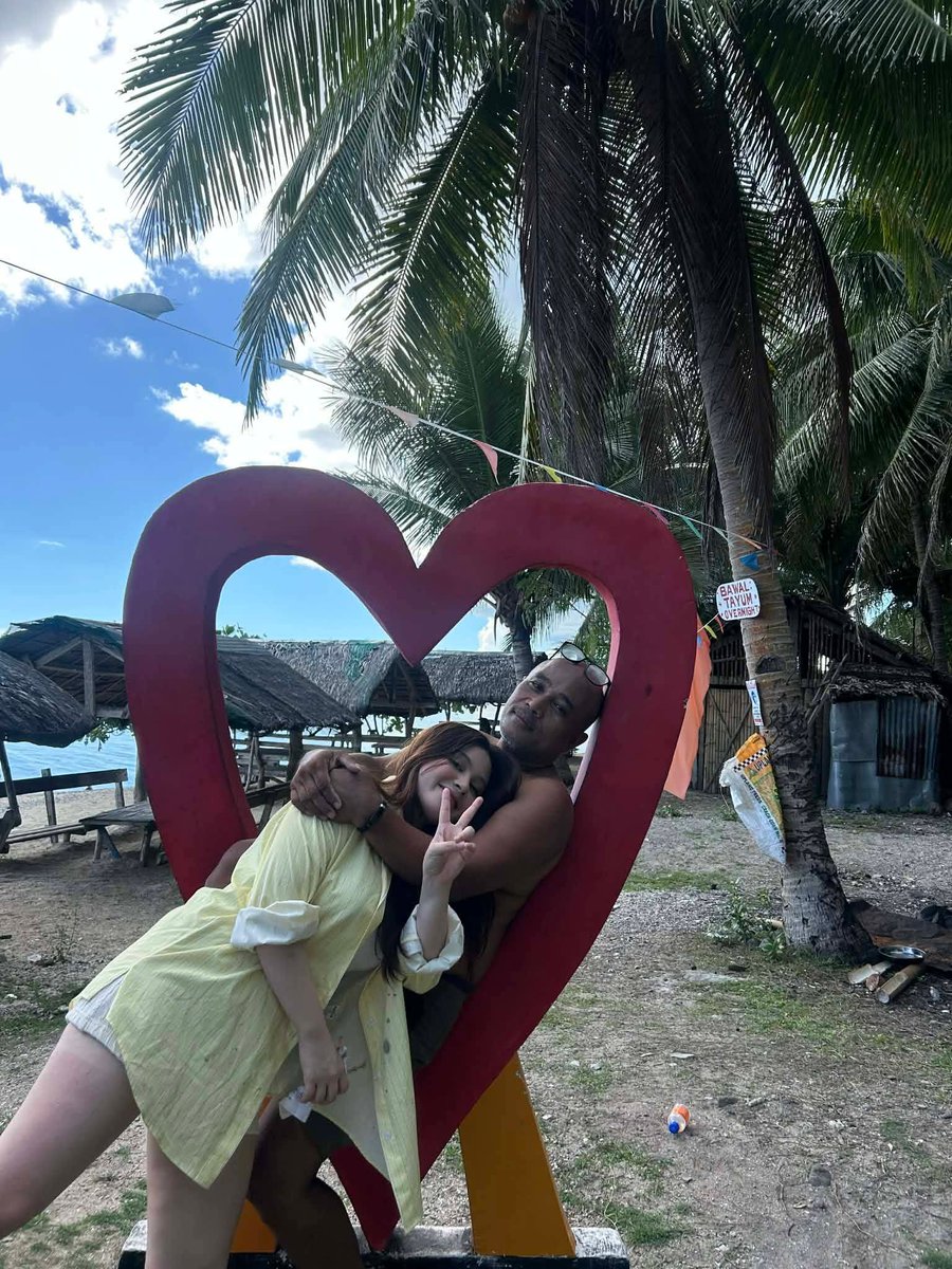DejitoNesa69912's tweet photo. I miss you alat baby girl 😘🥰 

#krystalmejes https://t.co/Uwa0tlWwBb