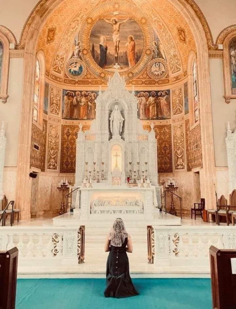 Totvs_tuus51320's tweet photo. I don't know who might be reading this, but this is a reminder.

Never forget that there is Someone who is always praying for you......    Never forget it... https://t.co/xZecMdhLZD