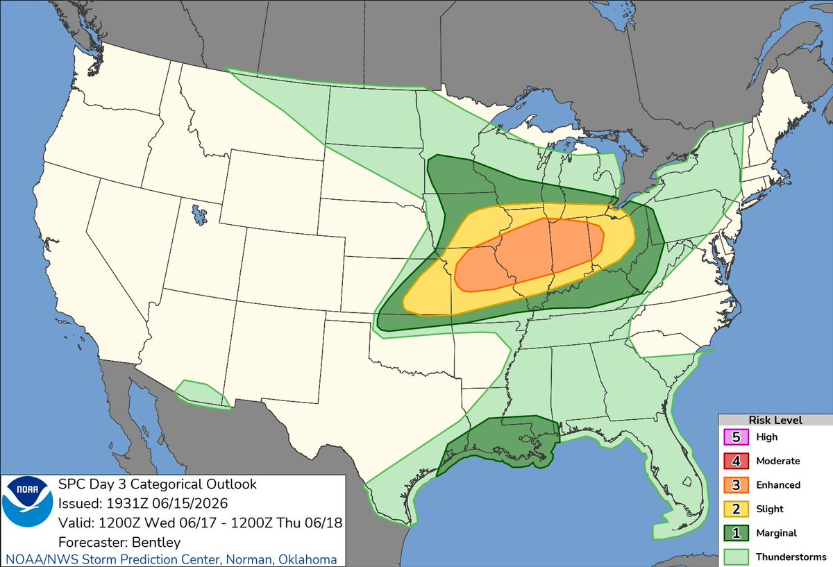 MidwestStormsWX's tweet photo. We currently have an ENHANCED RISK in place on Wednesday (6/17), but there is a good chance that it will get upgraded to Moderate Risk or High Risk before then!
#mowx #ilwx #iawx #inwx #ohwx #severewx #stormtracker #stormchaser #stormchasing https://t.co/avLeDLxu5B