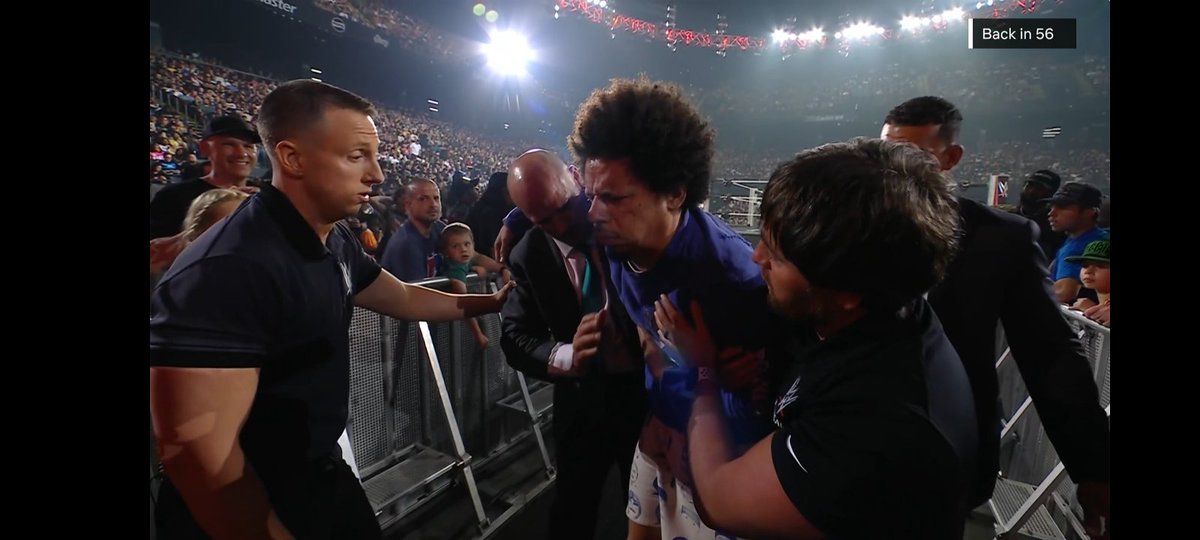Darknessdivide3's tweet photo. Jacob Fatu takes out comedian Eric Andre with multiple splashes from the top rope #EricAndre #WWE #WWERaw #RomanReigns #Usos #JacobFatu #JeyUso #JimmyUso #Bloodline https://t.co/Q1k4KXcfch