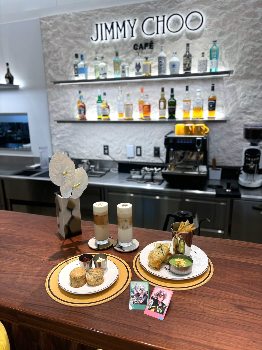 aahww7's tweet photo. 📍ヒルトン大阪 My Place
📍Jimmy Choo Café https://t.co/G7xx9TozLE