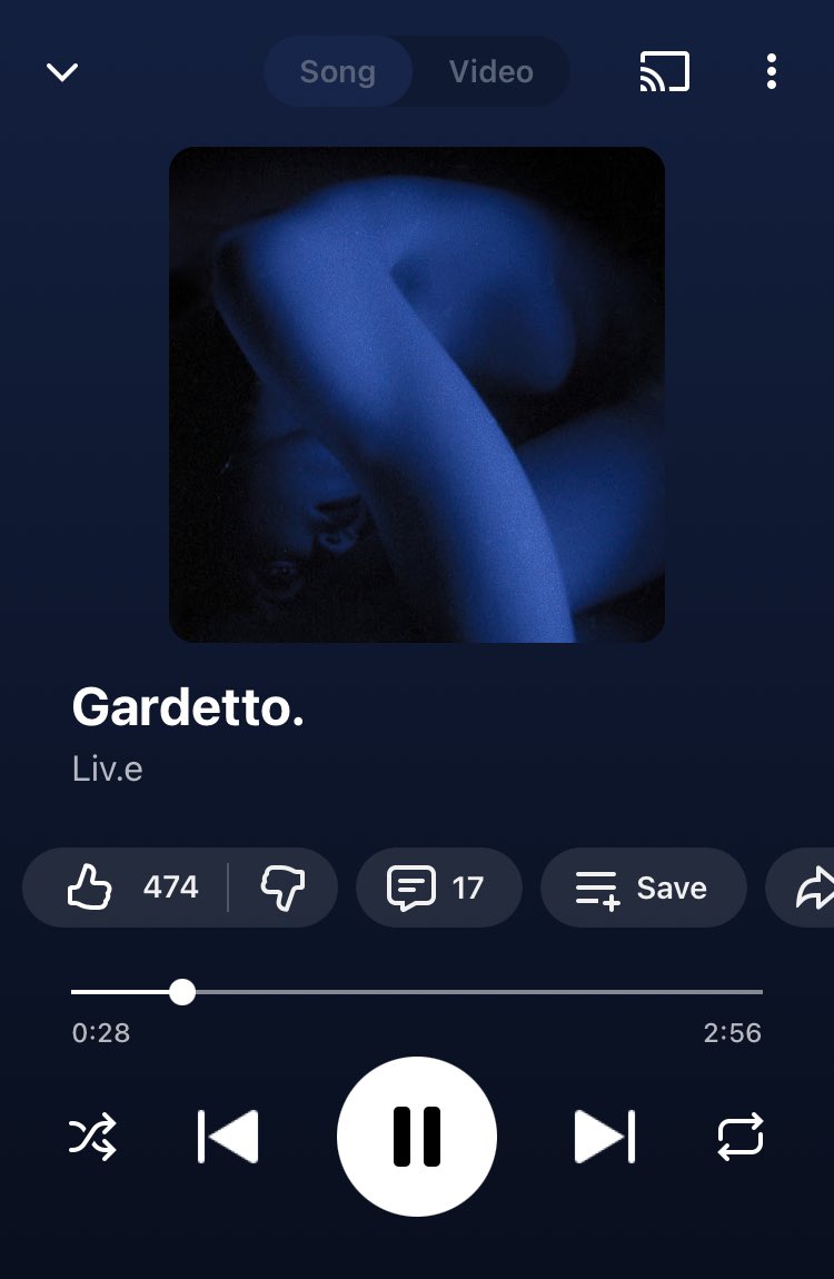 thebleachbottle's tweet photo. can’t believe I haven’t listened to this yet https://t.co/fz3kRl7QSC