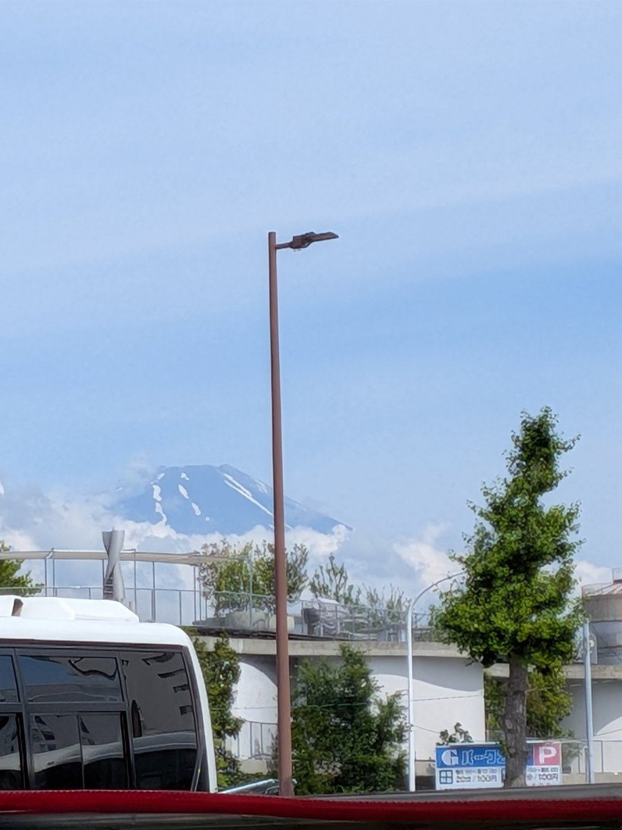 yamdere's tweet photo. 旅行でしばらくお邪魔しますわ https://t.co/4LTJIzIj1J