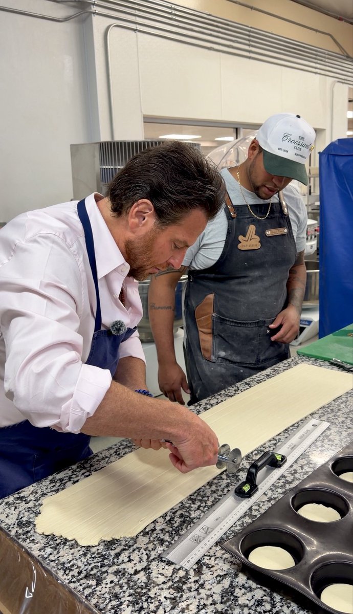 conantnyc's tweet photo. The pursuit is always the same: honor the ingredient and let technique do the rest. Spent some time cooking with the talented team at @JLPatisserie, more soon. 🥐 https://t.co/1lpcu3ZXbc