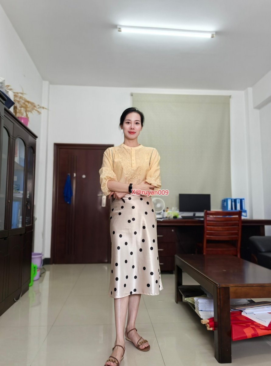 邻家少妇 tweet media