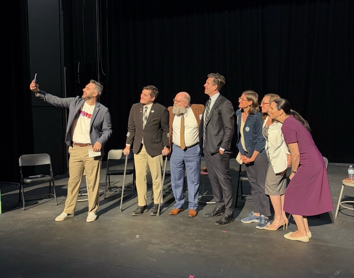 Stefany4NH's tweet photo. Another engaging candidate forum tonight! Thank you to the NH Latino Dems, the @NHAAPIDems, the @NHAADemocrats, and the Neurodiversity &amp; Disability Alliance for the thoughtful questions! #NHPolitics https://t.co/iAjxvase5J