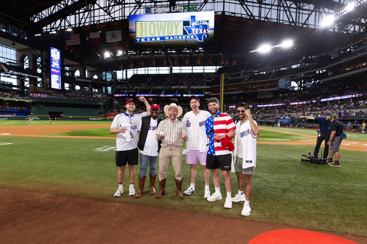 Texas Rangers tweet media