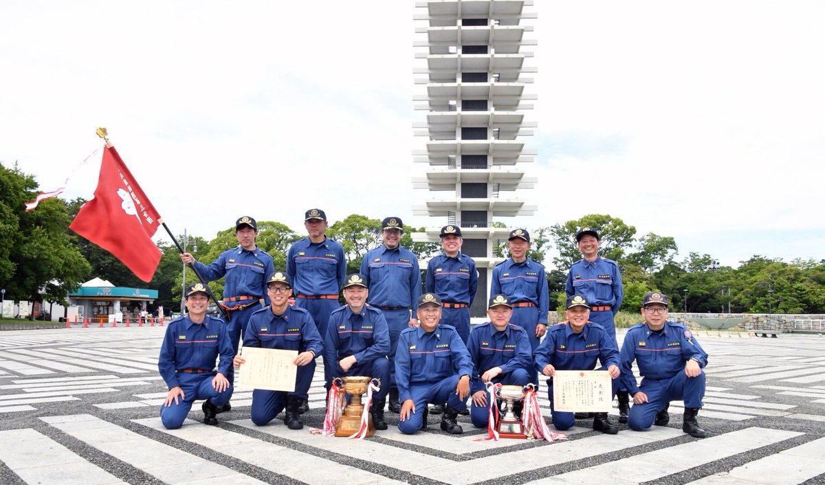 tamagawadan555's tweet photo. 5月31日、駒沢公園にて玉川消防団操法大会を開催しました。消防活動技術の向上と可搬ポンプ操作の習熟を目的に、各分団が日頃の訓練成果を発揮しました。優勝は第3分団でした！おめでとうございます。ご協力いただいた関係者の皆様、地域の皆様ありがとうございました
#玉川消防団 https://t.co/eEFzWDiWfP