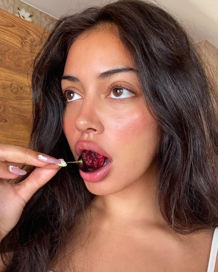 yoitsrylee_'s tweet photo. 🍒 https://t.co/1Fbdowjyfu
