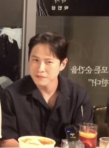 roc2BoSH7's tweet photo. 오늘도 혜공 봐야지 또 보고 또 보고 다 돌려보면
시간이 그냥 없어짐... https://t.co/MMmh2nnm1q
