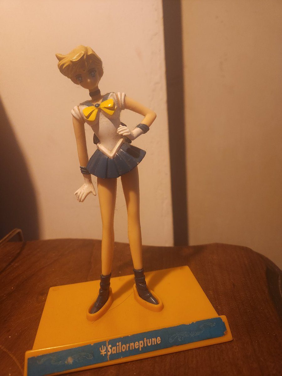 spideyshaky's tweet photo. Gente, tô vendendo coisinhas minhas que não me servem mais, roupinhas, brinquedos, figure, livros, etc, se alguém tiver interesse em ver mais, chama! Q publico no ig catálogo mas vendo pela olx

Algumas das coisinhas pra exemplo https://t.co/I3MNHL6I1d