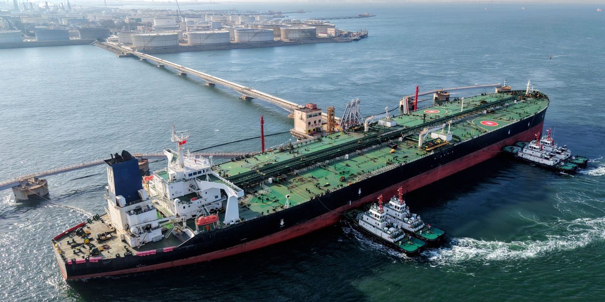 RiskCentre's tweet photo. The Strait of Hormuz is finally reopening, but energy flows may not get back to normal until next year https://t.co/Pav458iLxp #StraitOfHormuz #EnergyMarket #OilPrices #GasPrices #EnergyFlow https://t.co/cDu4rukHev