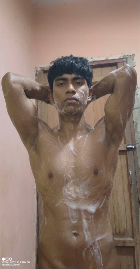 morenocanul21's tweet photo. Un rico baño https://t.co/unPgJxqoBX