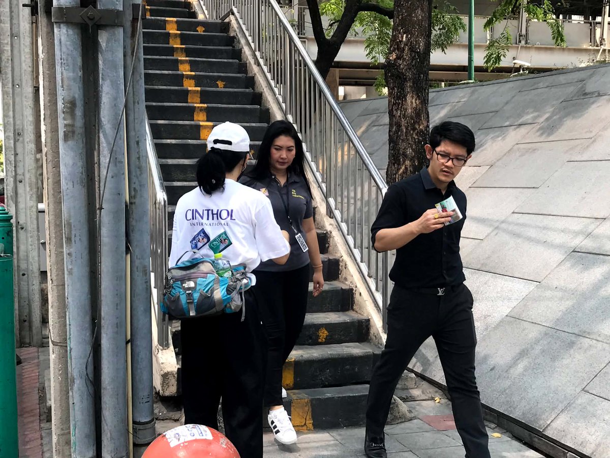 modnoinoidotcom's tweet photo. Troop/Poster/Below the line by Modnoinoi
 
แจกใบปลิวนึกถึงมดน้อยน้อยดอทคอม

Poster Bomb เก๋แนว Street Art ใช้มดน้อยน้อยสิครับ        
Call us 081-6110312
Website/IG/X/FB / Line : modnoinoidotcom 
https://t.co/wVhDrhrzCl 
#แจกใบปลิว #รับแจกใบปลิว #แจกสินค้า #รับติดโปสเตอร์ #โรงพิ https://t.co/hPAHyCP2qD