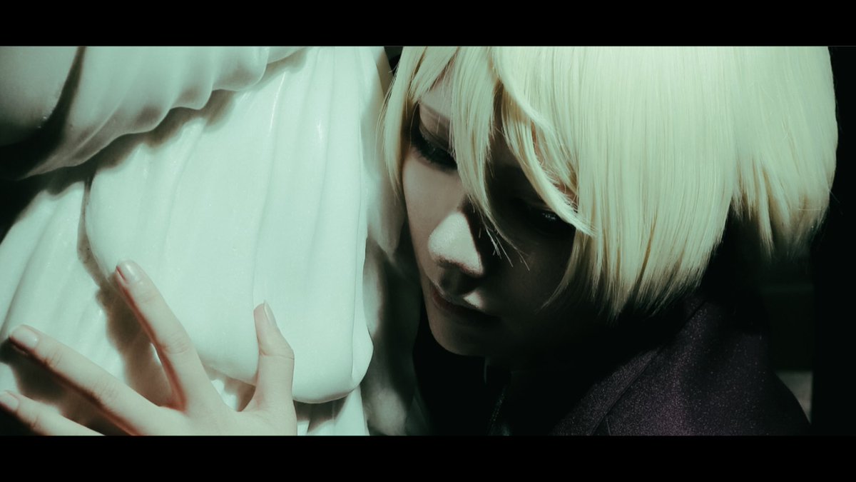 a25suno's tweet photo. #コスプレ写真に黒帯を入れて映画のワンシーンのような1枚にする遊び https://t.co/idSTDHQcq9