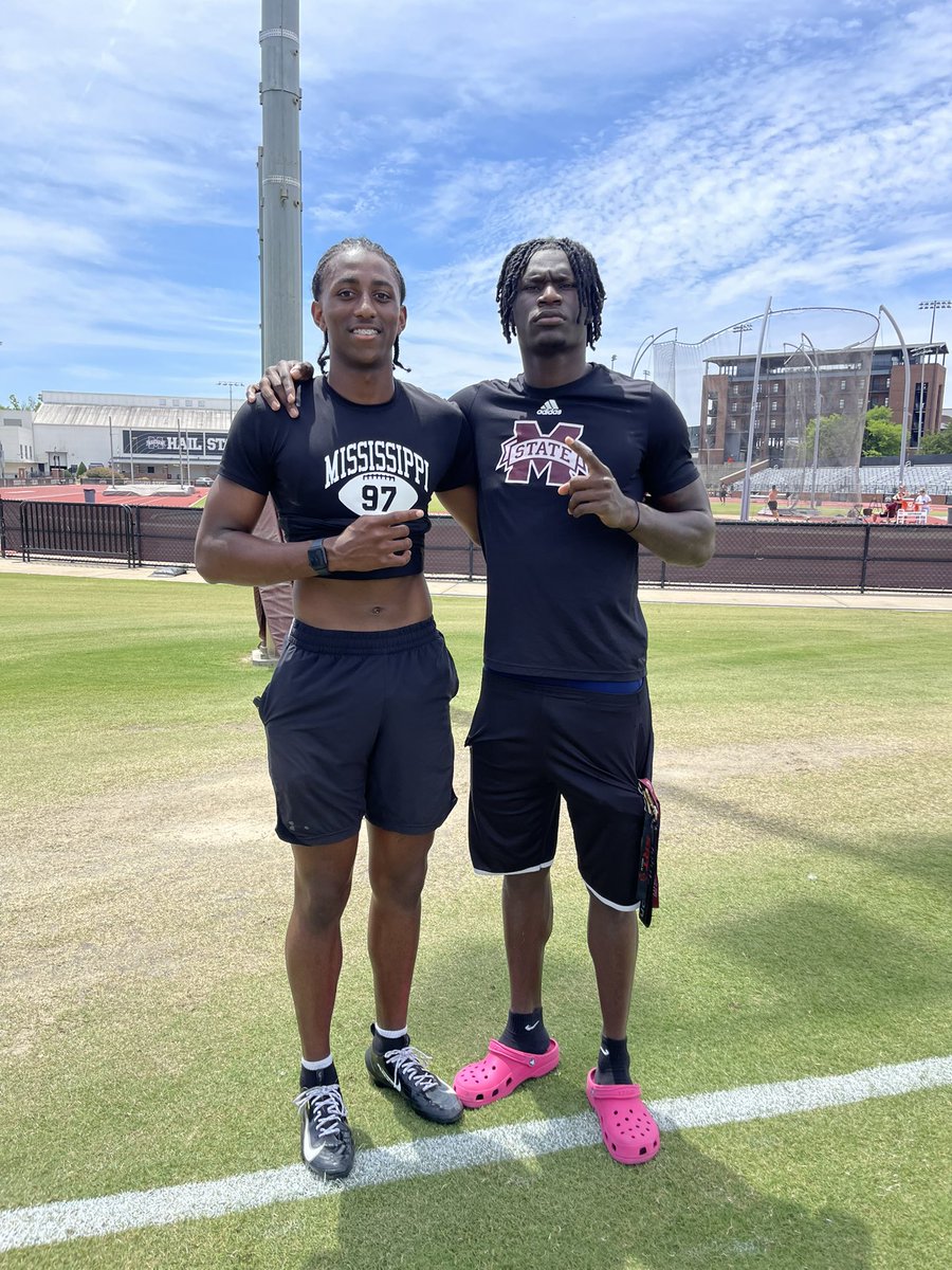 BradleyStamper2's tweet photo. Good time’z @HailStateFB camp! 
Run a ~ 4.48 40 yard dash ‼️💥
Thank you @CoachCBell26 @Coach_Leb @_CoachKThompson 
Nice to meet you @kelleyjones511 
Fun time talking and showcasing my skills

@USJBruinFB @USJAthletics @CSmithScout @shaynep_media @CSmithMedia @d1highlights https://t.co/JnnyActaNO