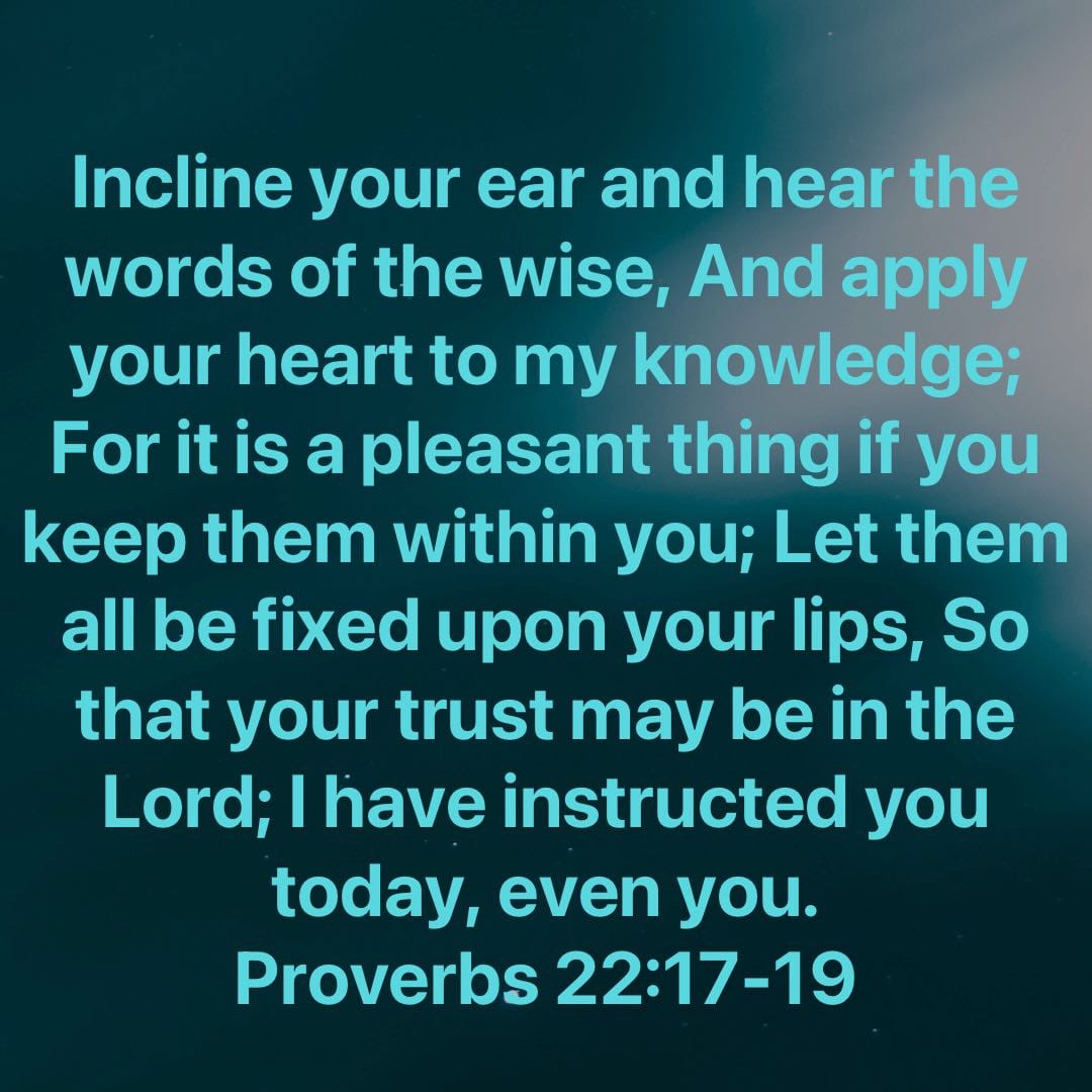 tweets_mb's tweet photo. #HearTheWordOfGod #KnowledgeOfGod #TrustInTheLord https://t.co/aHV1TorGKL