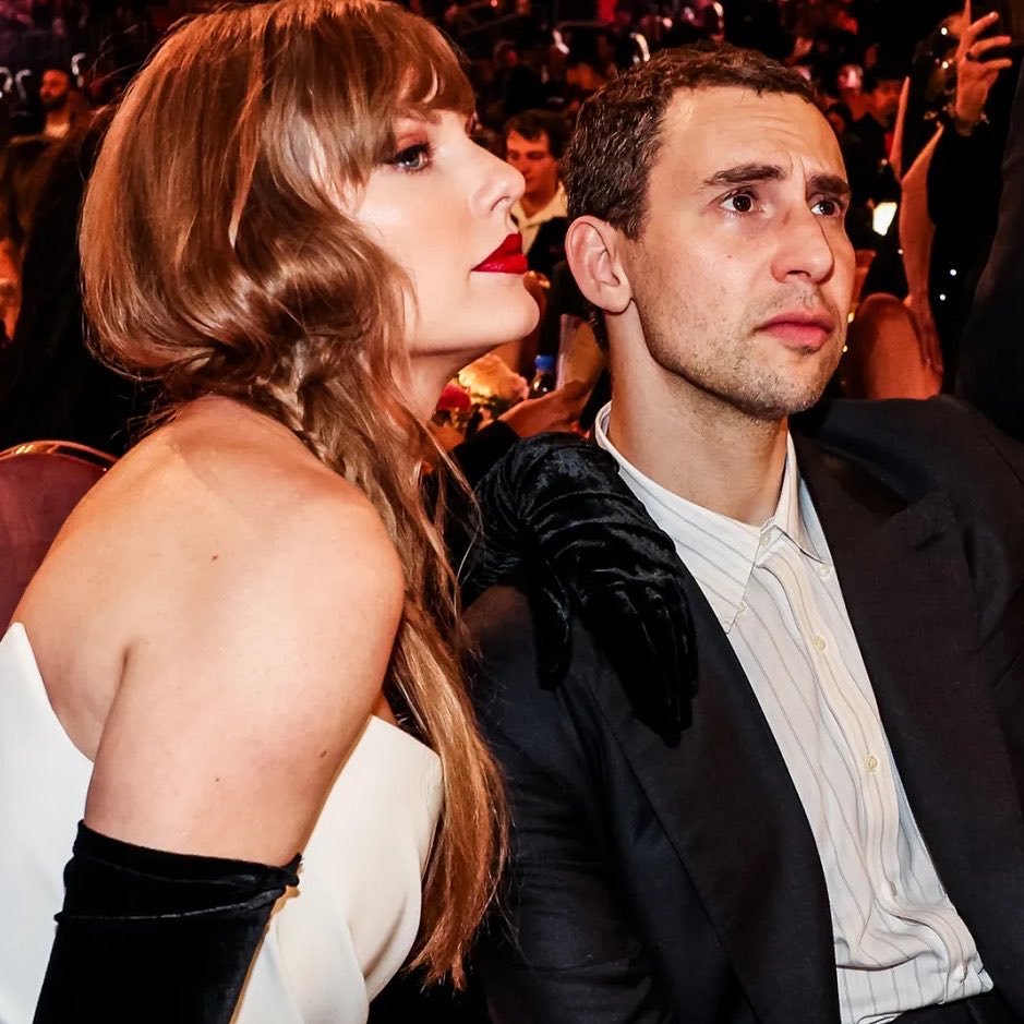The Taylor Swift Updates tweet media