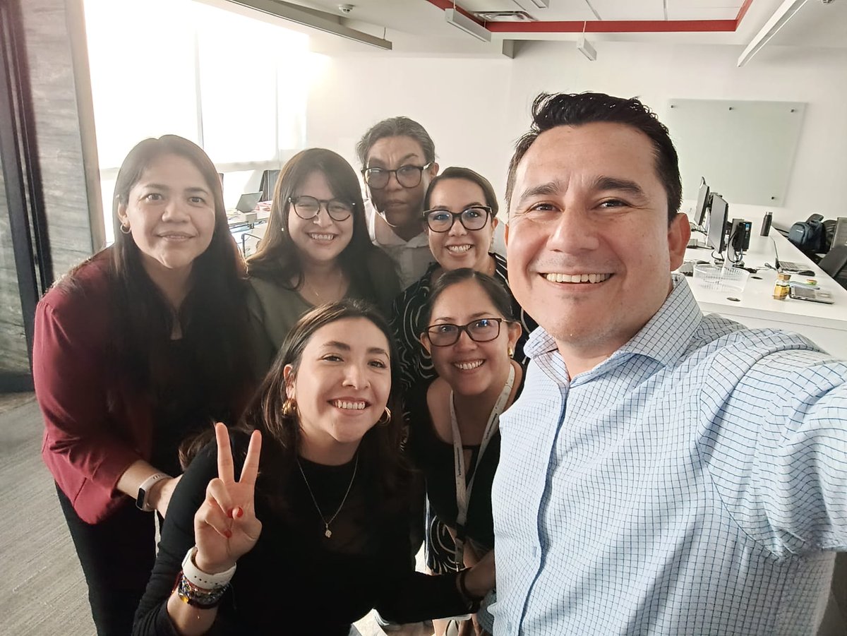 MarcoVazal's tweet photo. Hoy cierro un capítulo muy importante en mi trayectoria profesional después de mi etapa en AXA Seguros.
Me voy con gratitud por la confianza, los aprendizajes y las personas extraordinarias con las que tuve la oportunidad de compartir este camino.

Gracias AXA Seguros https://t.co/OT1sBTo4lW