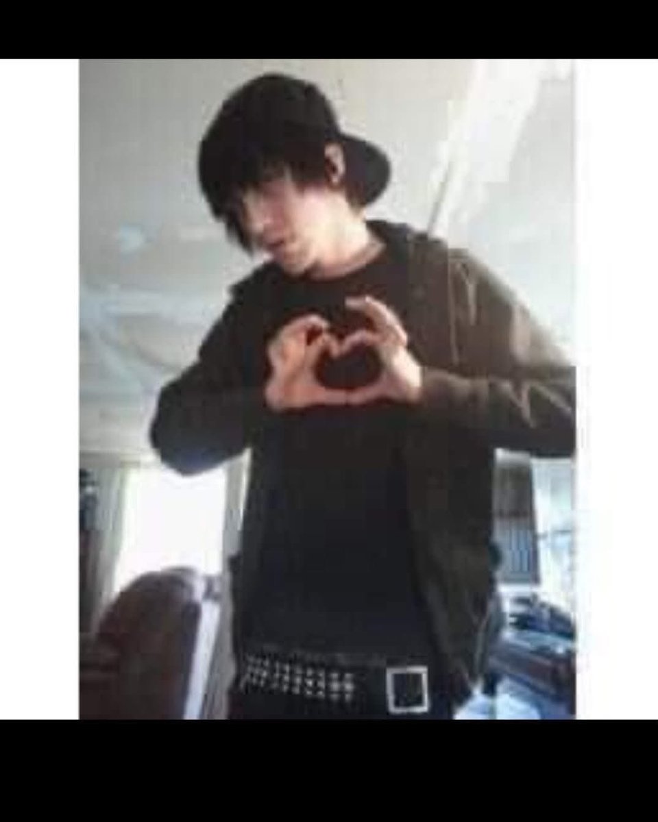 ex1deCS's tweet photo. I remember pages used to use my photos back in the mid 2000s https://t.co/a8WBuNKm9q