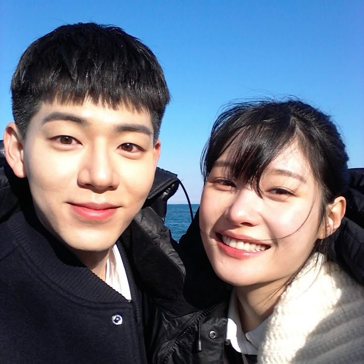 chaenxiao's tweet photo. chaeyeon's past co-stars are turning into sejeong's male lead years after 😭 hyunsung is next https://t.co/93JPqkREpi