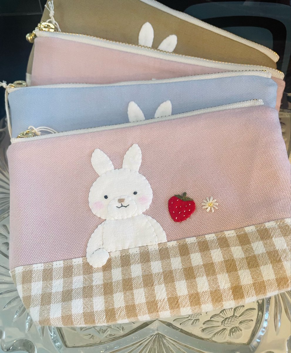 6月16日(火) 13:00〜17:00までopenです。 かわいいうさぎのポーチが