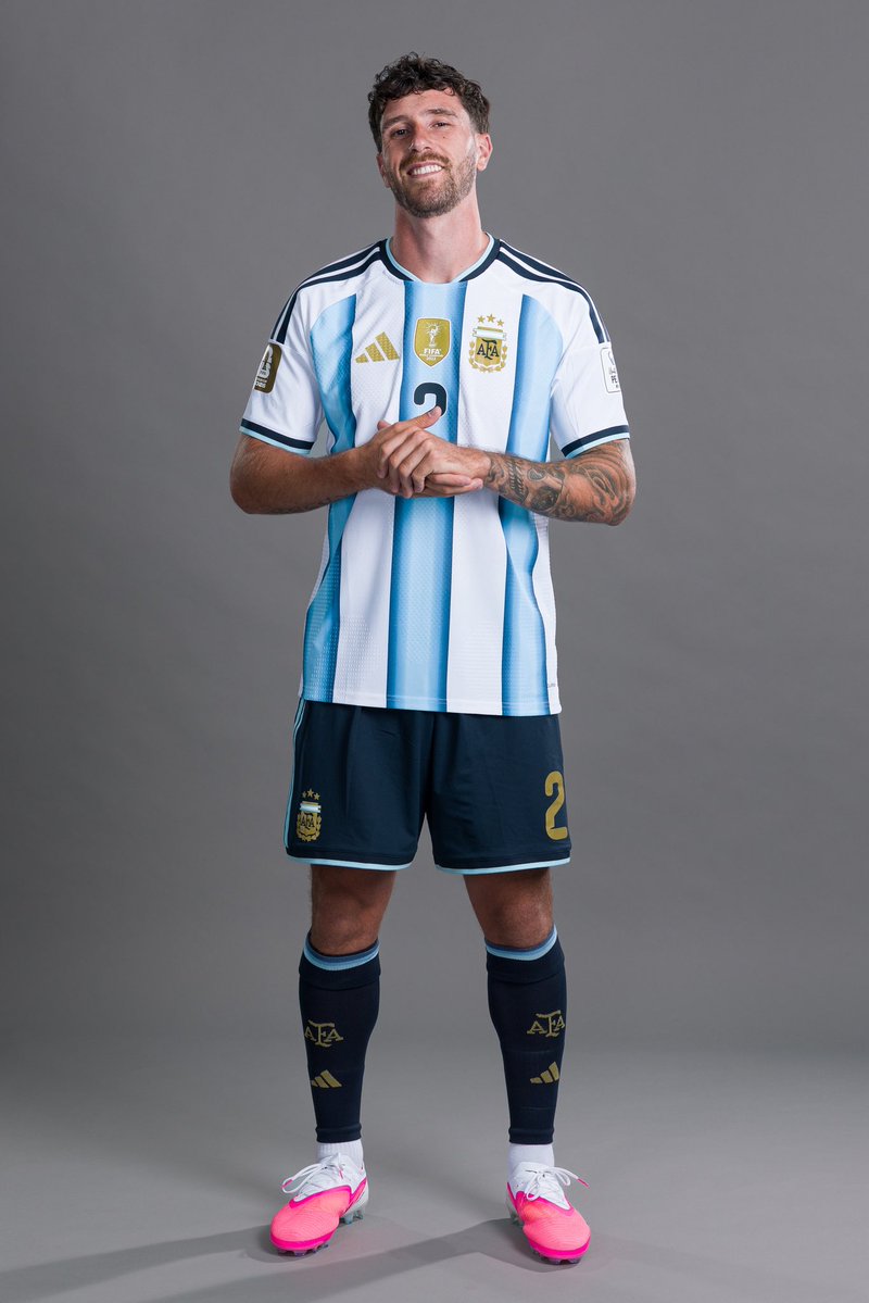 SLenAccion's tweet photo. #SanLorenzo | "No hay orgullo más grande que representar estos colores 🇦🇷💙🤍
Arranca un nuevo sueño, 
VAMOS ARGENTINA! 💪🏽"

Marco Senesi vía X. https://t.co/p72L7gjbeE