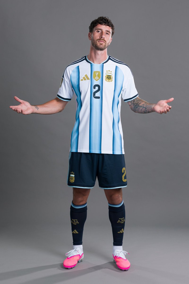 SLenAccion's tweet photo. #SanLorenzo | "No hay orgullo más grande que representar estos colores 🇦🇷💙🤍
Arranca un nuevo sueño, 
VAMOS ARGENTINA! 💪🏽"

Marco Senesi vía X. https://t.co/p72L7gjbeE